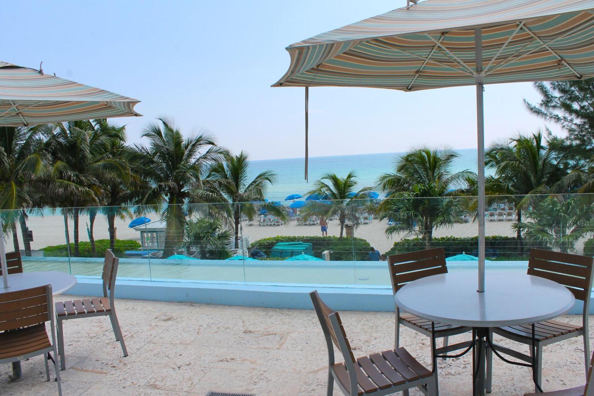 Marenas Beach Resort Sunny Isles Beach Exterior foto